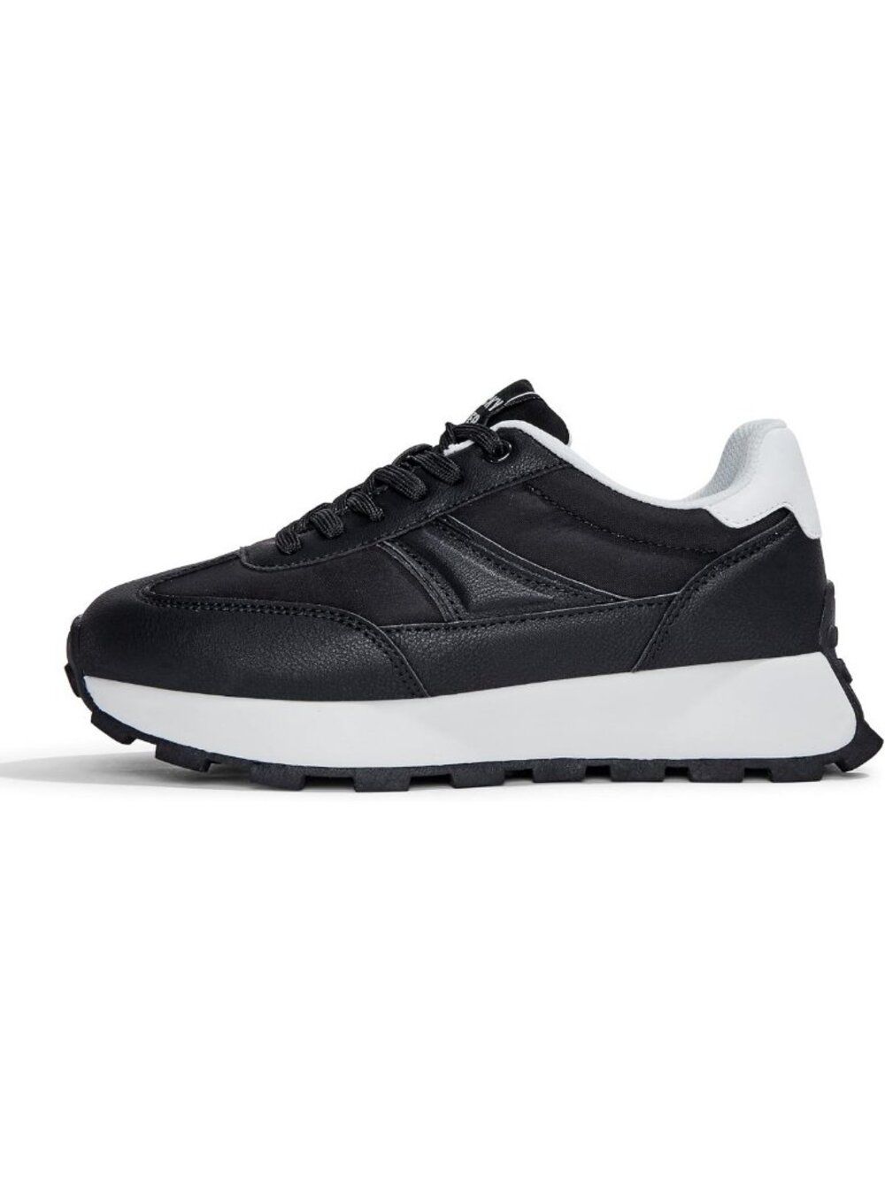 Retro Platform Sneakers for Women | Chunky Lace-up Trainers for Walking